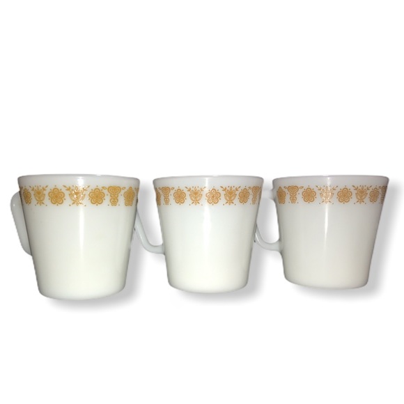 Set of 3 Yellow Pyrex Gold Butterfly and Flowers - Picture 2 of 3